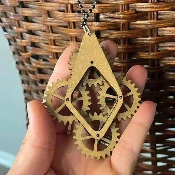 Steampunk Laser cut articulating diamond wood gear necklace - Picture 3 of 4
